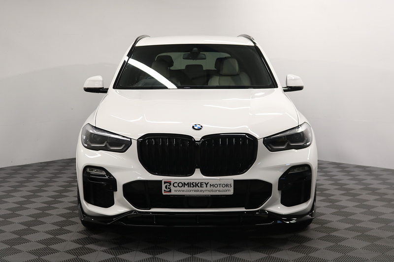 BMW X5 45e M Sport - U13619