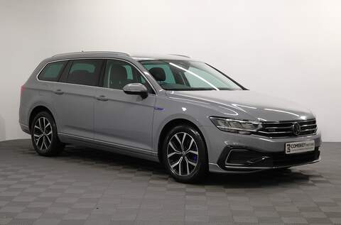 Volkswagen Passat 2.0 TDI Style 5dr DSG (150 ps)