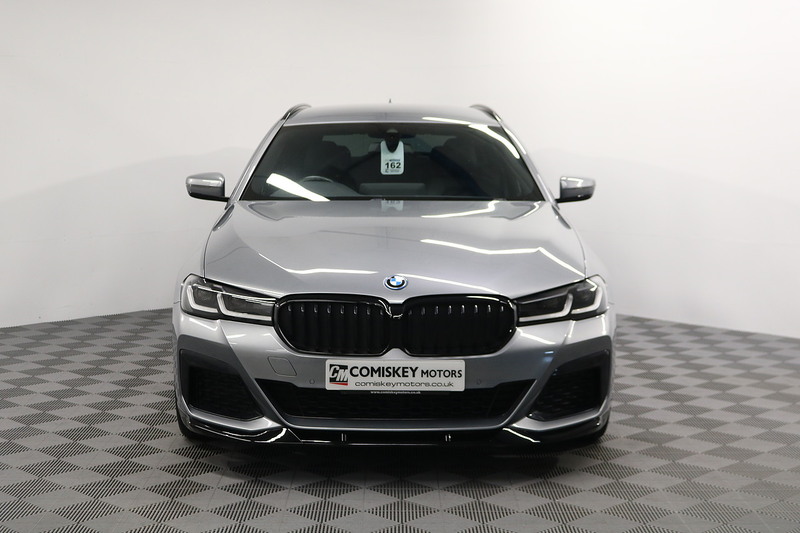 BMW 5 Series 530e M Sport - U13806