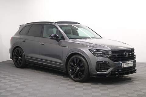Volkswagen Touareg 2.0 D200 MHEV R-Dynamic SE Black Auto 4WD
