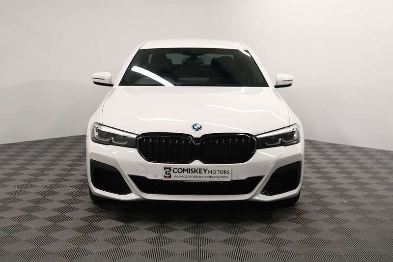 BMW 5 Series 530e M Sport - U13957