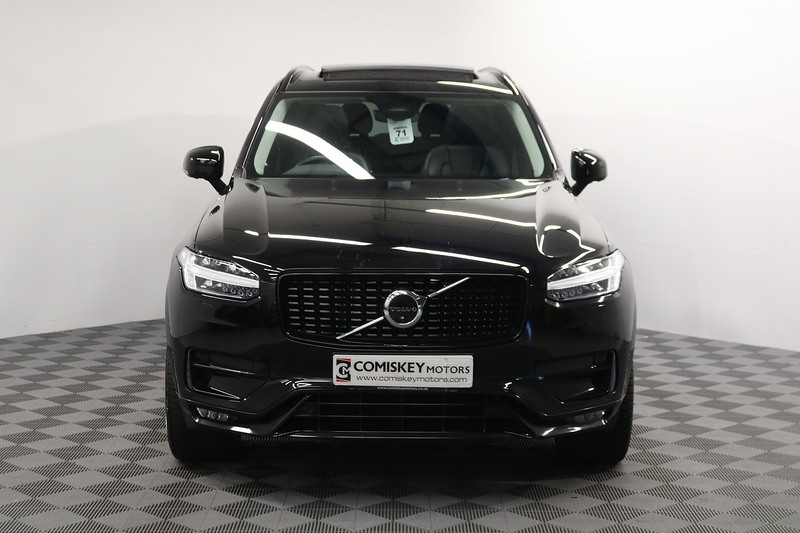 Volvo XC90 B5 MHEV Plus - U14022
