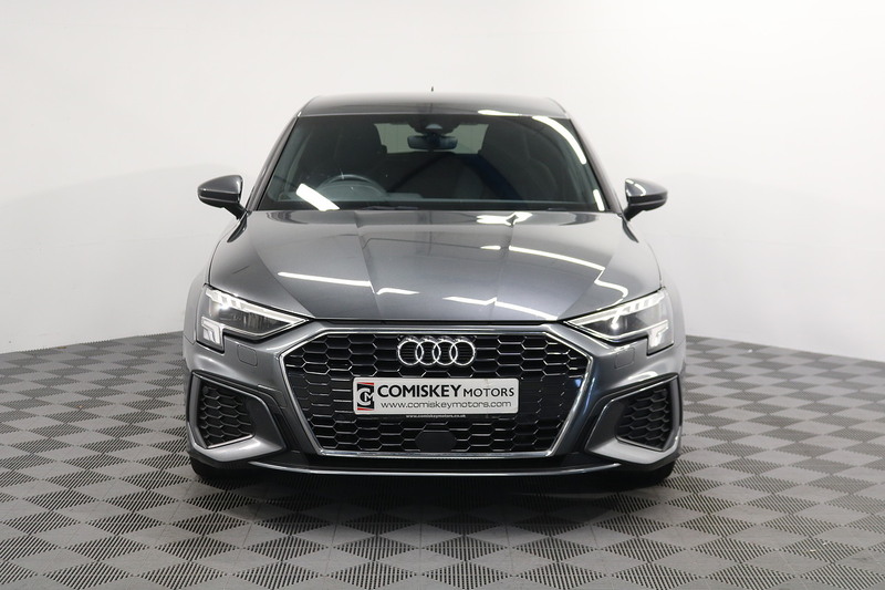 Audi A3 TFSIe S line - U14028