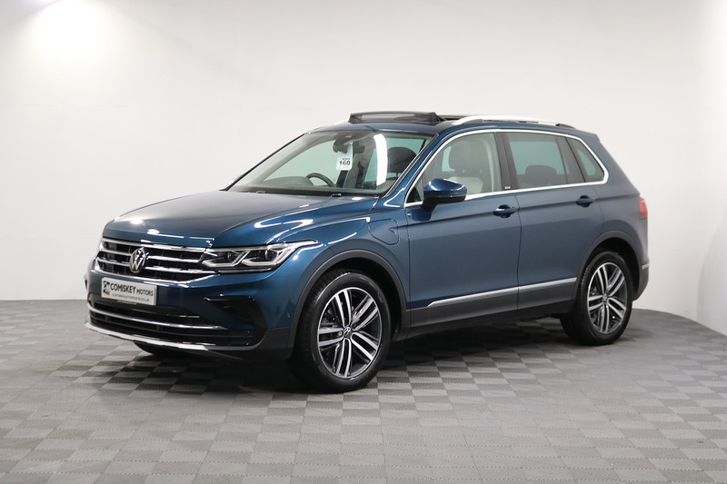 Volkswagen Tiguan TSI Elegance - U14085