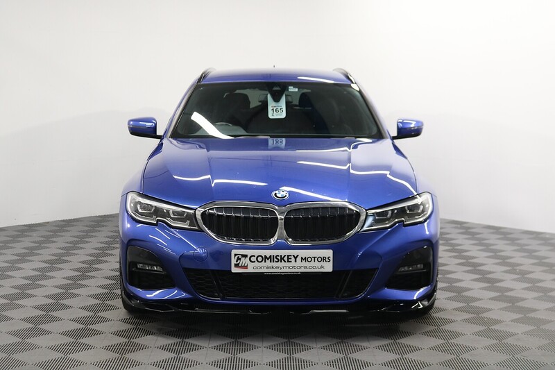 BMW 3 Series 330e M Sport - U14097