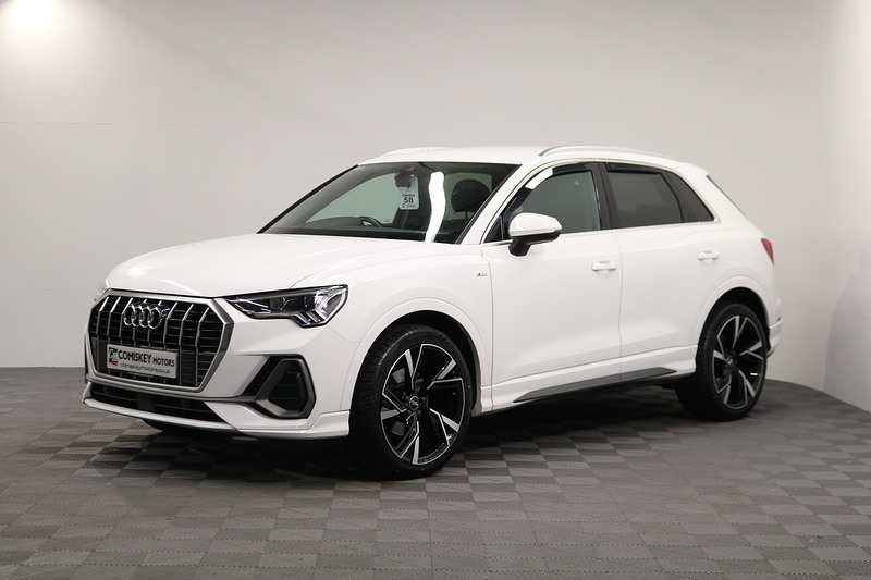 Audi Q3 TDI S line - U14138