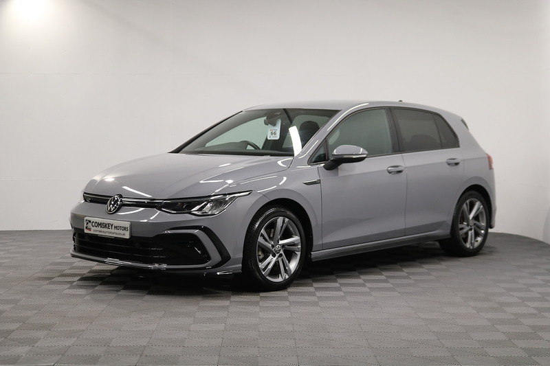 Volkswagen Golf eTSI MHEV R-Line - U14155