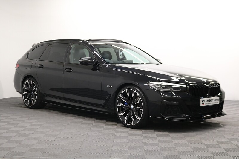 2023 BMW 5 SERIES 530E M SPORT TECHNOLOGY PACK, PANORAMIC ROOF, HARMAN KARDON, AERO KIT MODEL... photo