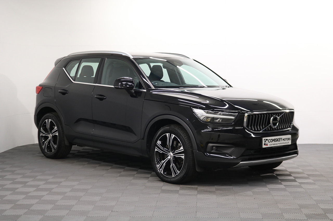 2022 Volvo XC40