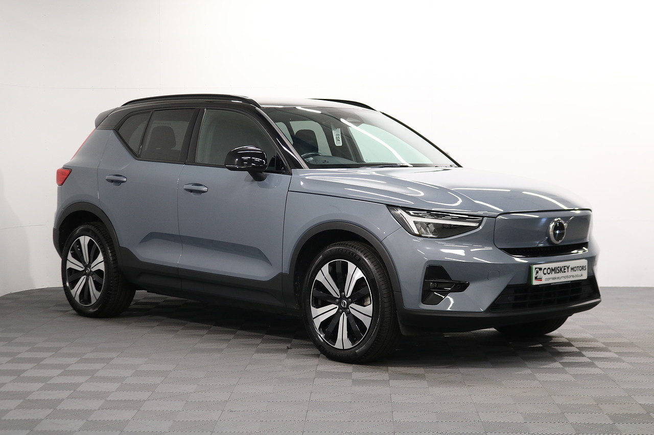 2023 Volvo XC40
