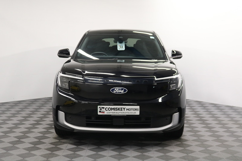 Ford Explorer Extended Range Premium - U14246