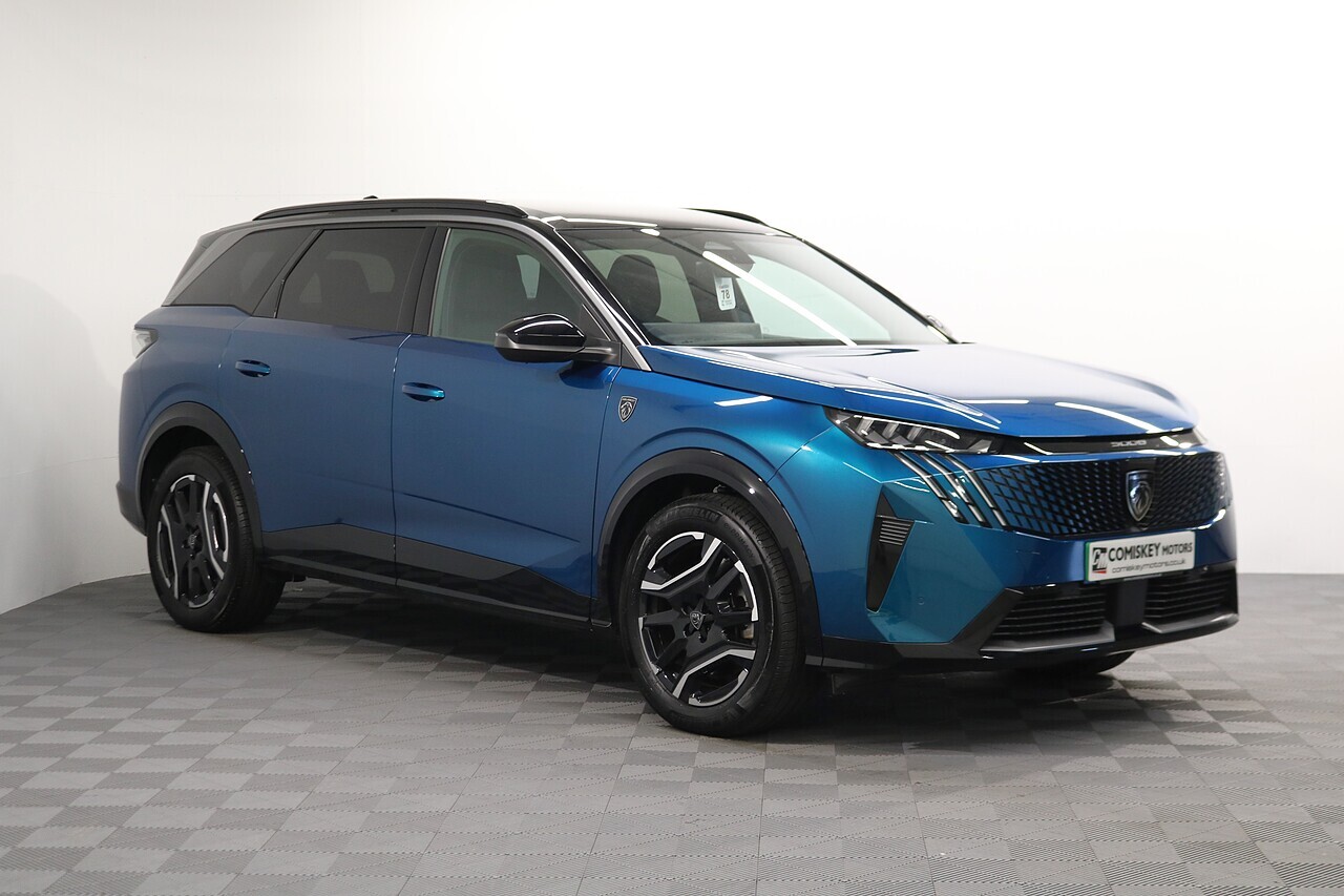 2025 PEUGEOT 5008
