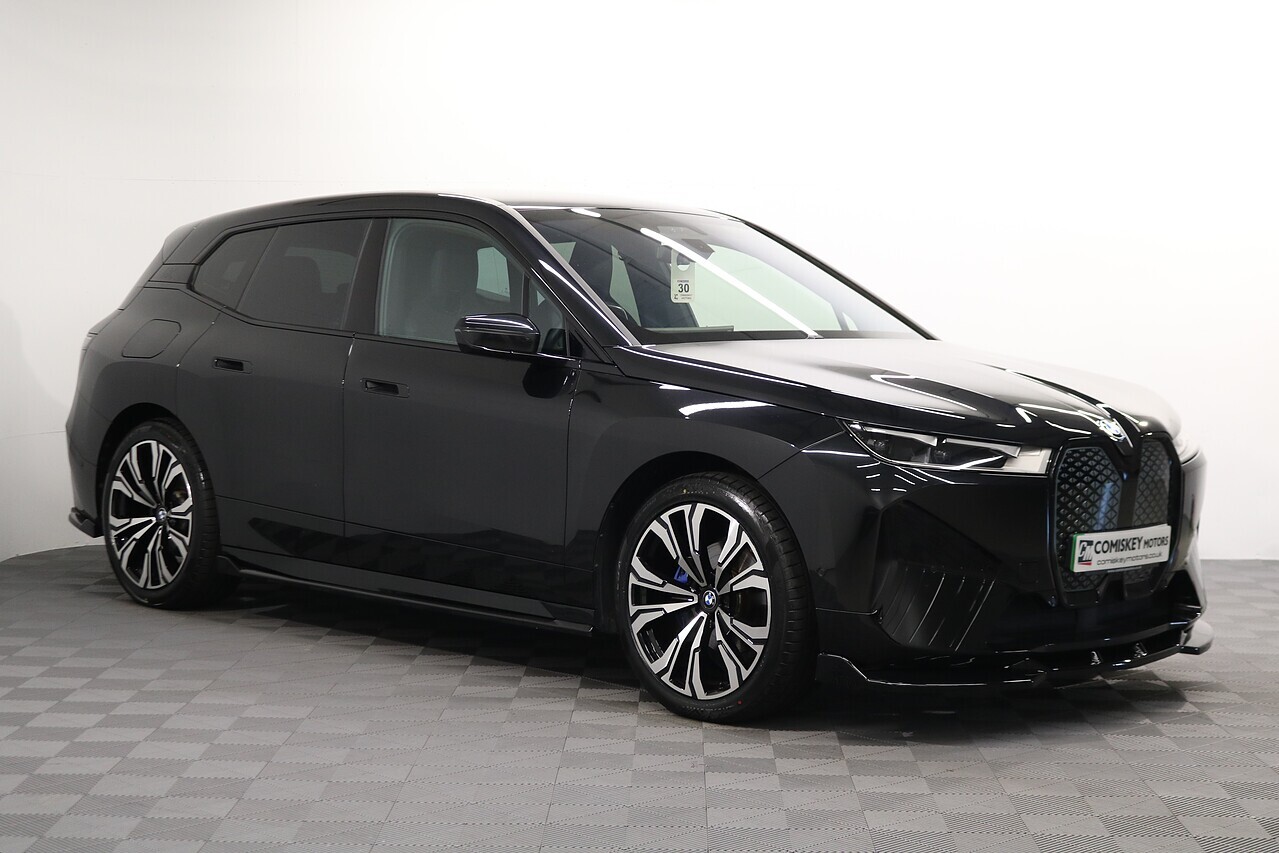 2023 BMW iX