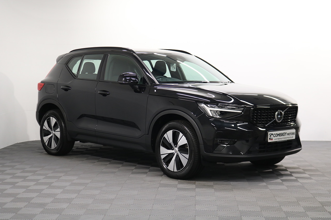 2023 Volvo XC40