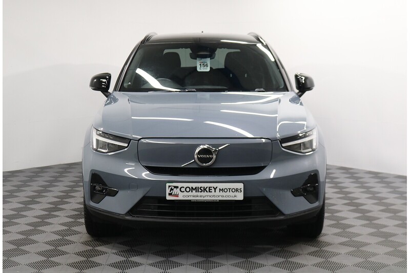 Volvo XC40 Plus - U14371