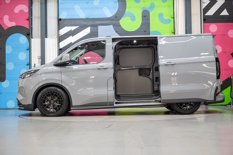 Ford Transit Custom 2.5 320 PHEV 232ps Auto Panel Van L1 H1 - N5296