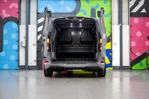 Ford Transit Custom 2.5 320 PHEV 232ps Auto Panel Van L1 H1 - N5296