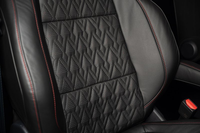 Ford Transit Custom 2.5 320 PHEV 232ps Auto Panel Van L1 H1 - N5296