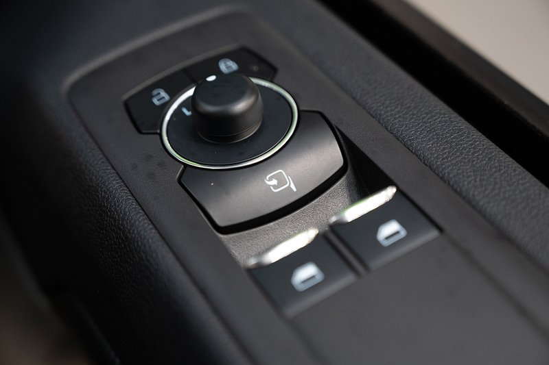 Ford Transit Custom 2.5 320 PHEV 232ps Auto Panel Van L1 H1 - N5296