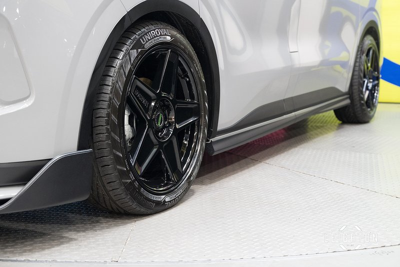 Ford Transit Custom 2.5 320 PHEV 232ps Auto Double Cab L1 H1 - N5315