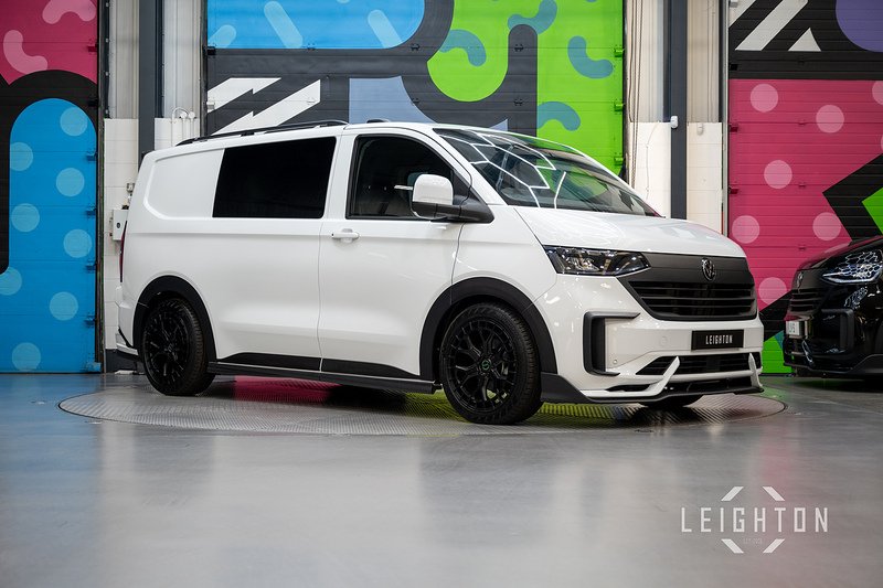 Volkswagen Transporter 2.0 T32 Diesel 150ps Manual Kombi SWB - N5104