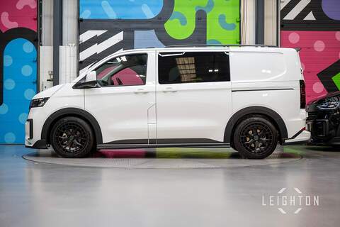 Volkswagen Transporter 2.0 T32 Diesel 150ps Manual Kombi SWB - N5104