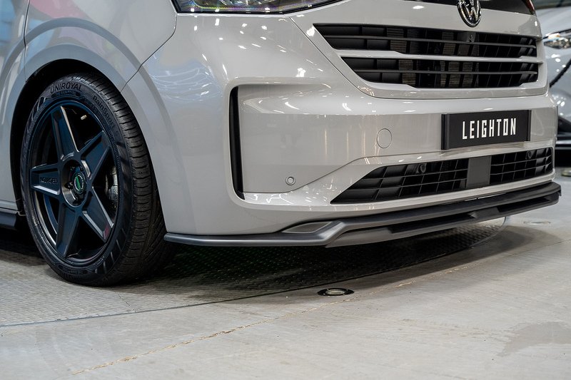 Volkswagen Transporter 2.0 T32 Diesel 150PS Auto 4MOTION KOMBI LWB - N5131