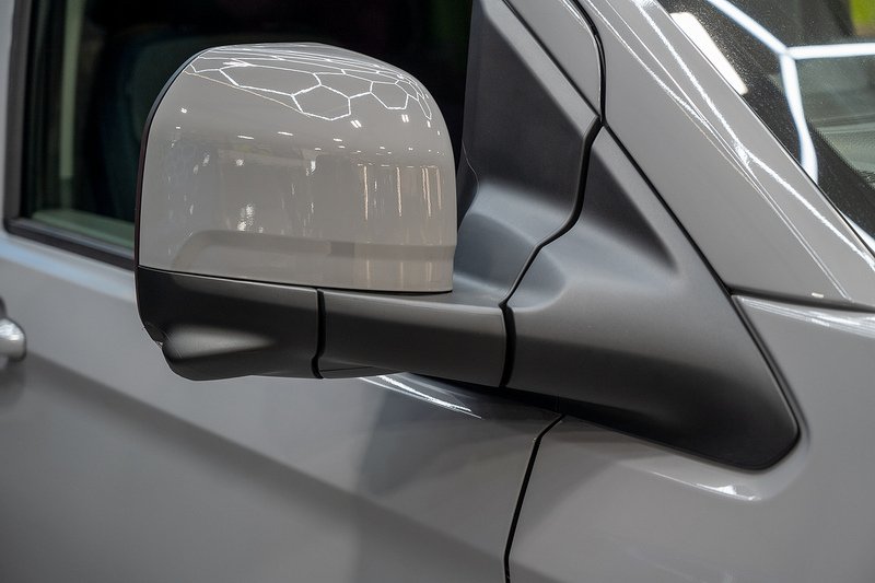 Volkswagen Transporter 2.0 T32 Diesel 150PS Auto 4MOTION KOMBI LWB - N5131