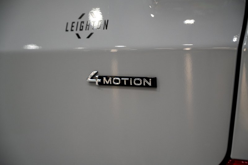 Volkswagen Transporter 2.0 T32 Diesel 150PS Auto 4MOTION KOMBI LWB - N5131