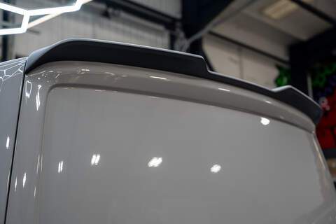 Volkswagen Transporter 2.0 T32 Diesel 150PS Auto 4MOTION KOMBI LWB - N5131