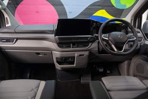 Volkswagen Transporter 2.0 T32 Diesel 150PS Auto 4MOTION KOMBI LWB - N5131