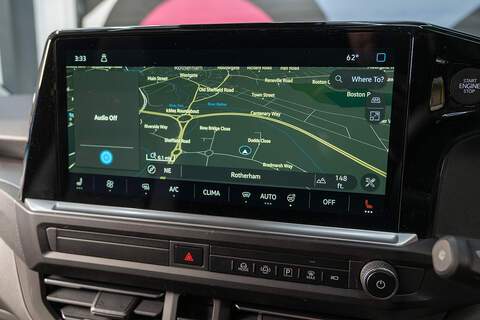 Volkswagen Transporter 2.0 T32 Diesel 150PS Auto 4MOTION KOMBI LWB - N5131