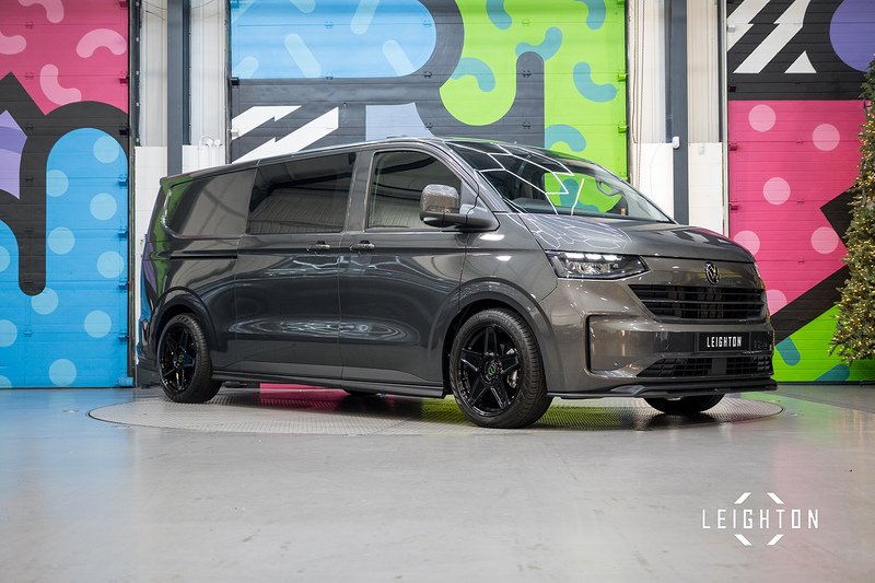 Volkswagen Transporter 2.0 T32 Diesel 150ps Auto 4Motion Kombi LWB - N5135