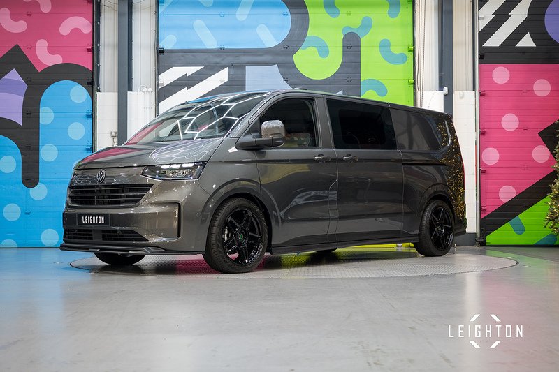 Volkswagen Transporter 2.0 T32 Diesel 150ps Auto 4Motion Kombi LWB - N5135