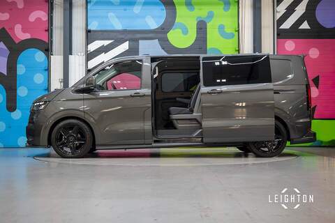 Volkswagen Transporter 2.0 T32 Diesel 150ps Auto 4Motion Kombi LWB - N5135