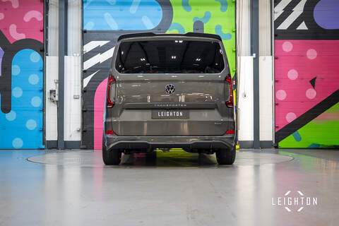 Volkswagen Transporter 2.0 T32 Diesel 150ps Auto 4Motion Kombi LWB - N5135