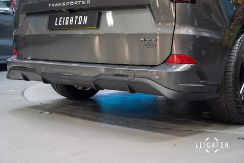 Volkswagen Transporter 2.0 T32 Diesel 150ps Auto 4Motion Kombi LWB - N5135