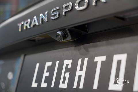 Volkswagen Transporter 2.0 T32 Diesel 150ps Auto 4Motion Kombi LWB - N5135