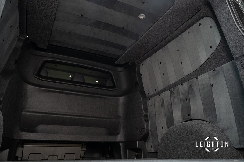 Volkswagen Transporter 2.0 T32 Diesel 150ps Auto 4Motion Kombi LWB - N5135