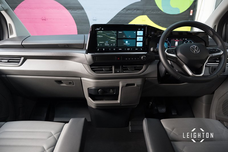 Volkswagen Transporter 2.0 T32 Diesel 150ps Auto 4Motion Kombi LWB - N5135