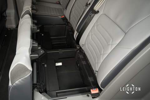 Volkswagen Transporter 2.0 T32 Diesel 150ps Auto 4Motion Kombi LWB - N5135