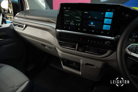 Volkswagen Transporter 2.0 T32 Diesel 150ps Auto 4Motion Kombi LWB - N5135