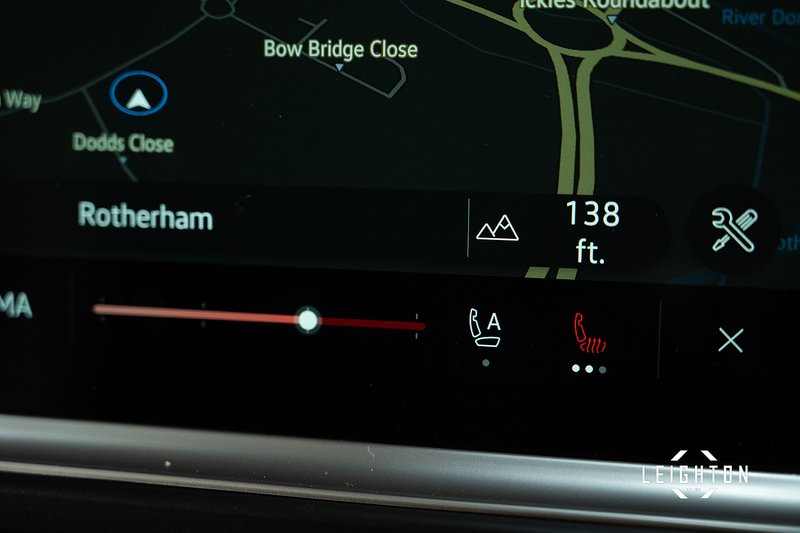 Volkswagen Transporter 2.0 T32 Diesel 150ps Auto 4Motion Kombi LWB - N5135