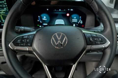 Volkswagen Transporter 2.0 T32 Diesel 150ps Auto 4Motion Kombi LWB - N5135