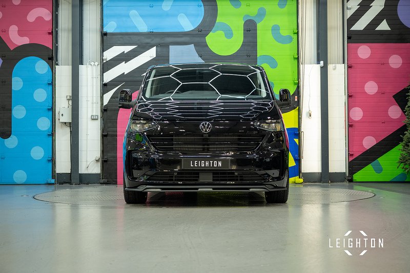 Volkswagen Transporter 2.0 T32 Diesel 150ps Auto 4Motion Double Cab LWB - N5138