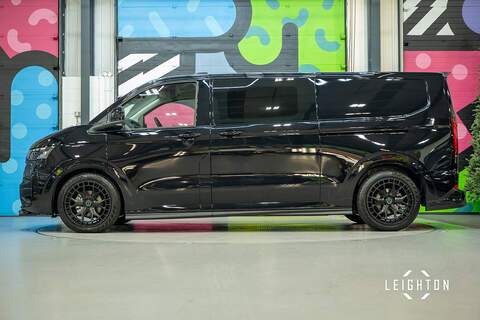 Volkswagen Transporter 2.0 T32 Diesel 150ps Auto 4Motion Kombi LWB - N5138