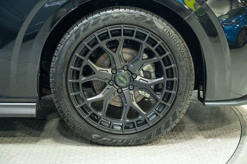 Volkswagen Transporter 2.0 T32 Diesel 150ps Auto 4Motion Kombi LWB - N5138