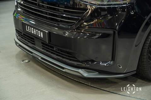 Volkswagen Transporter 2.0 T32 Diesel 150ps Auto 4Motion Kombi LWB - N5138