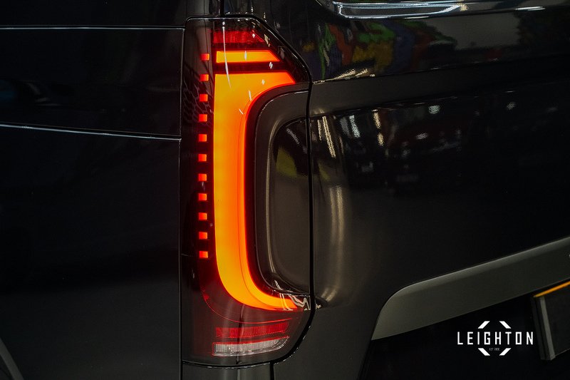 Volkswagen Transporter 2.0 T32 Diesel 150ps Auto 4Motion Kombi LWB - N5138