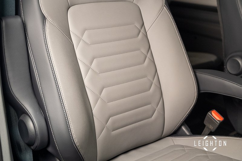 Volkswagen Transporter 2.0 T32 Diesel 150ps Auto 4Motion Kombi LWB - N5138